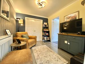 Dining Room / Rear Snug- click for photo gallery